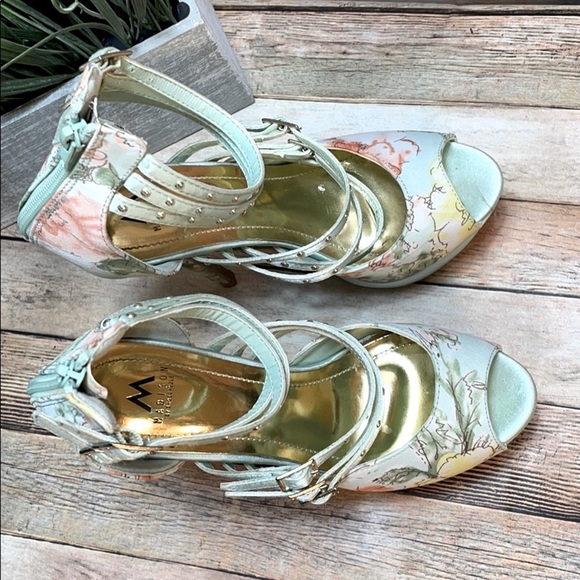 Madison Platform Heels by Shoe-dazzle Size 8 - Picture 4 of 13